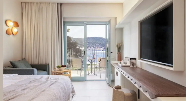 Minnŏ Boutique Hotel & Spa, Забронировать Курортный отель Отели Скопелос с парковкой, рядом с Центр фотографии Скопелоса, Парковка