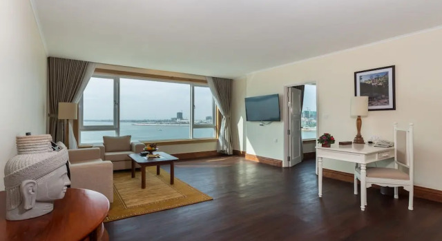 Клубный номер Deluxe Sokha Phnom Penh Hotel