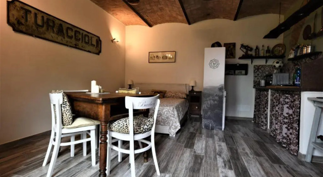 Апартаменты Madama Langa Country House con piscina nelle vigne