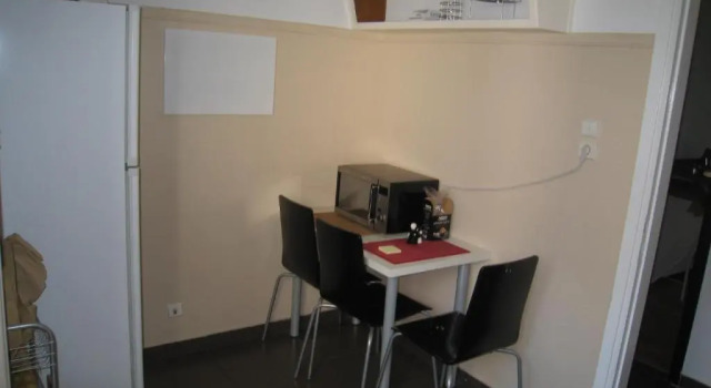 Апартаменты с 2 комнатами Apartment In The Middle Of Everything