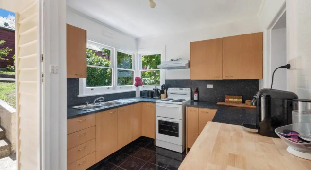 Коттедж Warwick St Retreat! 3 Bedroom House With Parking