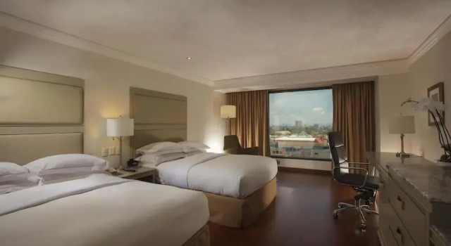 Номер Club Level Superior Barcelo Guadalajara