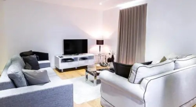 Surbiton Hills Apartment, Varaa Huoneisto Asunnot kohteessa Merseyside, Huoneisto