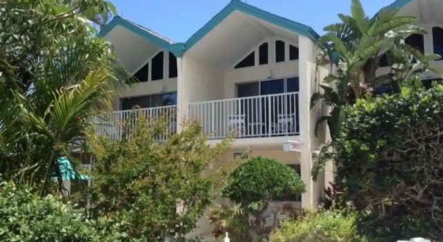 Coconuts Beach Resort