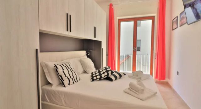 New Suite Sorrento, Забронировать Апартаменты/квартира Отели Сорренто с парковкой, рядом с St.Francis Church and Convent, Парковка