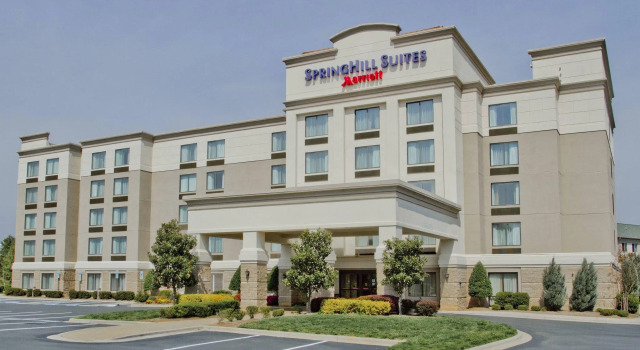 SpringHill Suites by Marriott Charlotte Concord Mills Spdwy