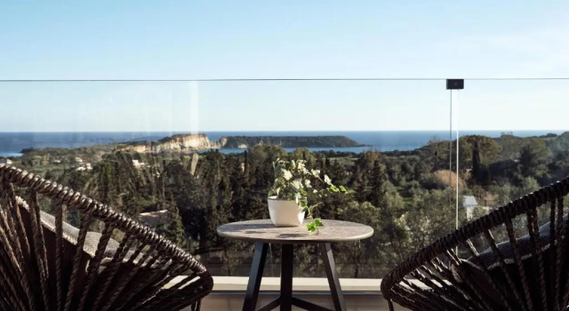 Вилла Alexandra SeaView Luxurious Villa, By ThinkVilla