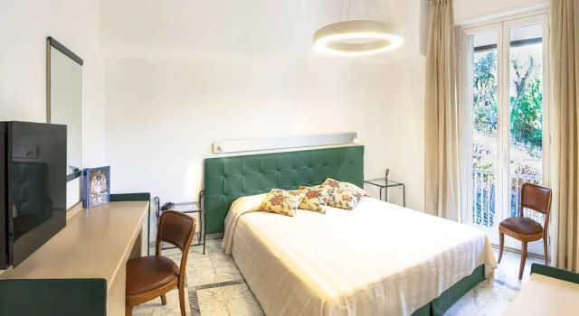 Пятиместный семейный номер Standard Hotel Shelley e delle Palme, BW Signature Collection