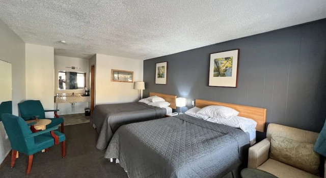 Biggs Nu-Vu Motel, Rezerwuj Motel Hotele w Columbia River Gorge z parkingiem, Parking