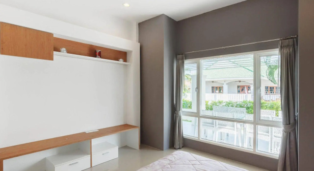 Baan Suk Sabai by Favstay
