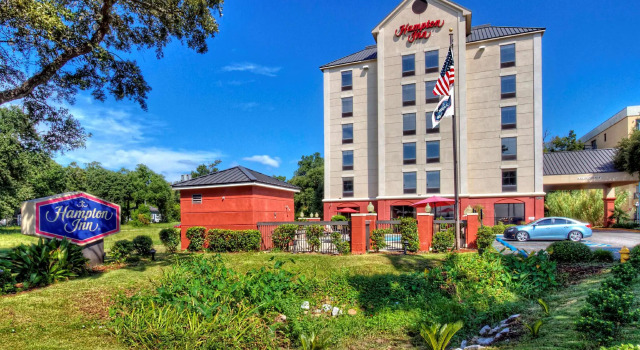 Кровать в общем номере Hampton Inn Biloxi Beach Boulevard
