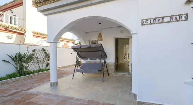 Villa del Sol, Забронировать Вилла Коттеджи Ново-Санкти-Петри, Коттедж