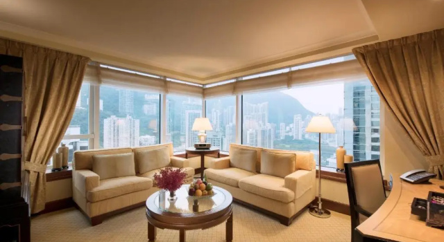 Executive Double Suite with Peak view Conrad Hong Kong