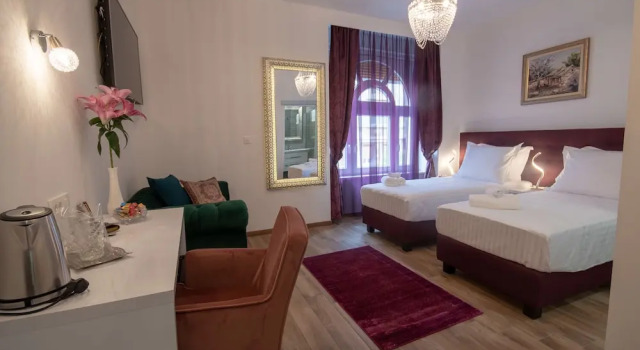 Номер Deluxe Center Luxury Rooms 1