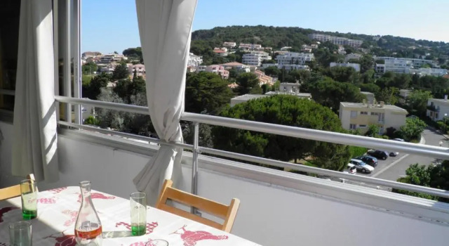 Appartement Sète, 1 pièce, 4 personnes - FR-1-338-44, Book Lejlighed Sète Étang de Thau