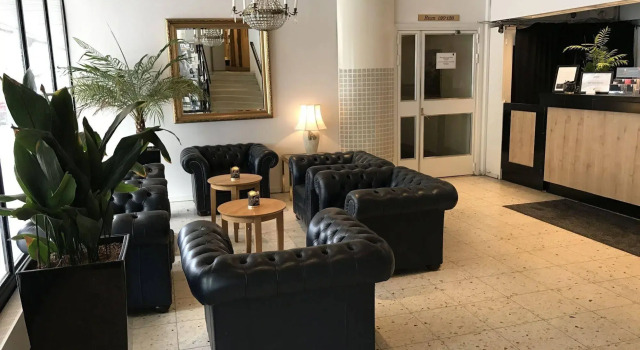 First Hotel Statt, 予約 ホテル セーデルハムン イェヴレボリ県