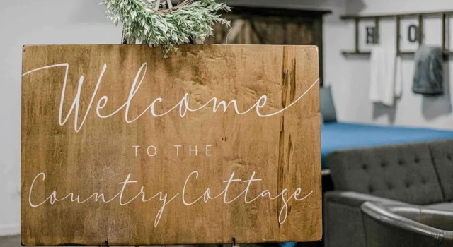 Коттедж The Country Cottage - Perfectly Located off I-40