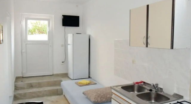 Студия с балконом Apartments Mislav