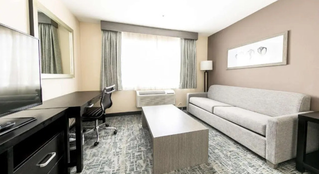 Двухместный люкс Best Western Inn & Suites San Diego Zoo -SeaWorld Area