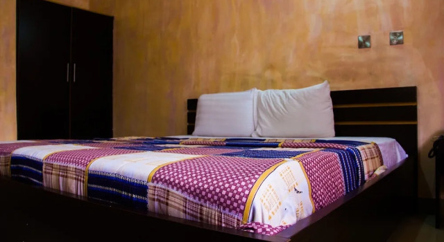 Номер Presidential Glasshouse Hotel and Suites