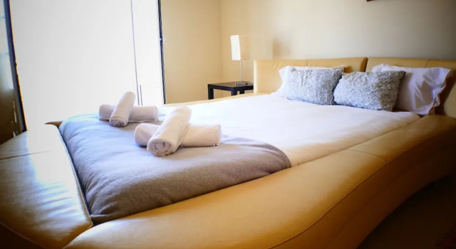 Surf Royal Guest House, Varaa Matkakoti Peniche Oeste