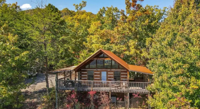 Коттедж View Private Studio Cabin Hot Tub Relax Honeymoon