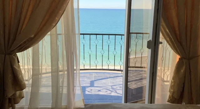 Номер Deluxe Отель Neptun Palace Kvariati