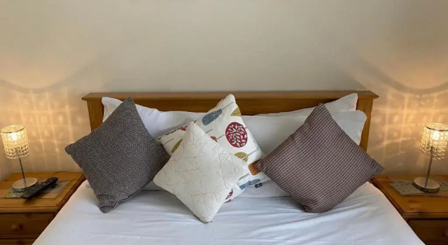 Four Seasons BB