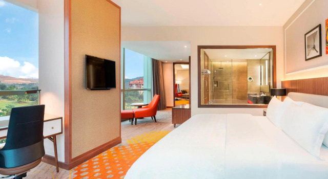 Полулюкс Le Meridien Putrajaya