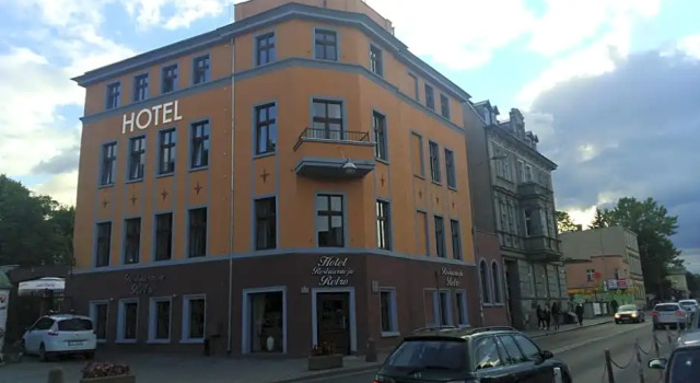 Hotel Retro B.A. Zientarski, Забронировать Отель Отели Зелёна-Гура 3 звезды, рядом с Zielona Góra Palm House, 3*