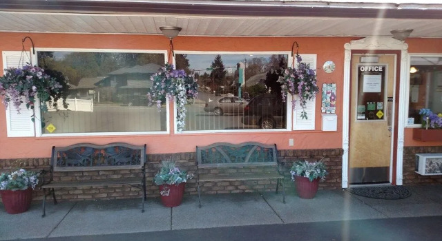 Buona Sera Inn, Book Hotel Hoteller i Grants Pass med morgenmad, Morgenmad