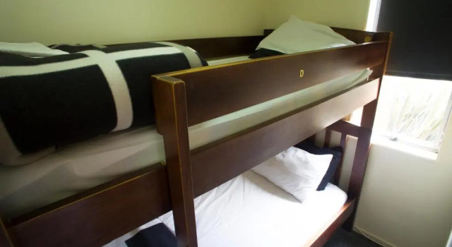 Кровать в общем номере Tombstone Motel, Lodge & Backpackers