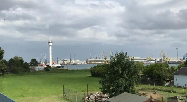 Апартаменты Ferienwohnung mit Warnowblick
