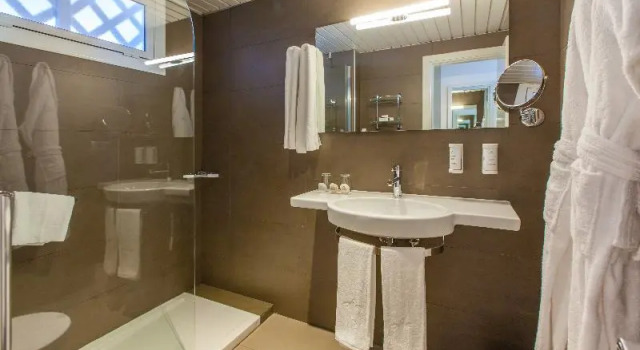 Двухместный полулюкс Corallium Beach by Lopesan Hotels