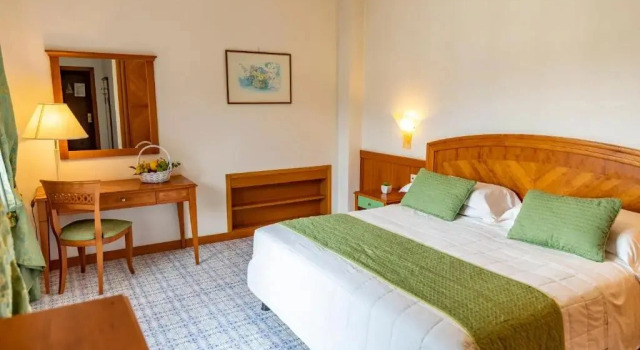 Номер Standard c 1 комнатой с видом на город HOTIDAY Room Collection - Sorrento