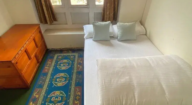 Номер Economy Himalayan Lodge