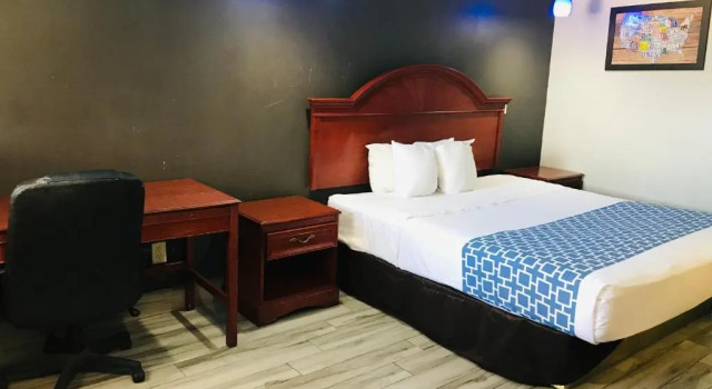 Номер Standard Summit Inn - Houston Medical Center - NRG Park