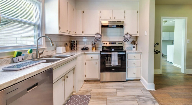 Коттедж с 4 комнатами Hopewell Vacation Rental ~ 3 Mi to James River