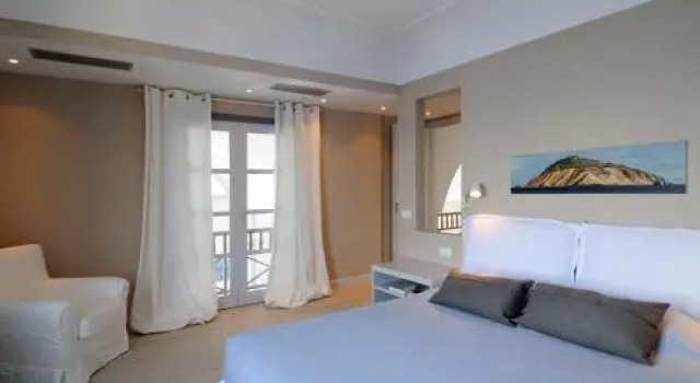 Beautiful Oia Villa, Забронировать Вилла Виллы Ия, рядом с Военно-морской музей Ойи, Вилла