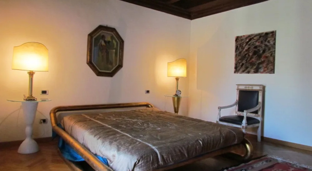 Hemeras Boutique House Firenze, Забронировать Бутик-отель Отели Флоренции с парковкой, рядом с Базилика Санта-Кроче, Парковка
