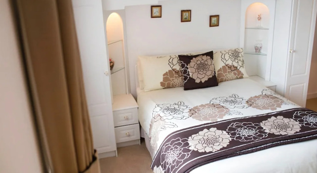 Brook Lodge, Забронировать Отель Отели Графства Антрим 3 звезды, 3*