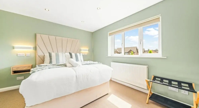 Modern 3Bed Home Next To Glasgow Airport