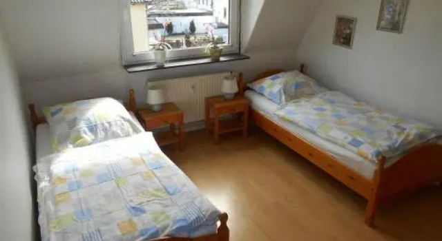 Ferienwohnung Parkgarten, Забронировать Отель Фленсбург земля Шлезвиг-Гольштейн, рядом с Flensburg Beach
