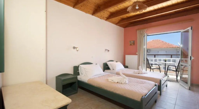 Апартаменты Theodora Studios & Apartments