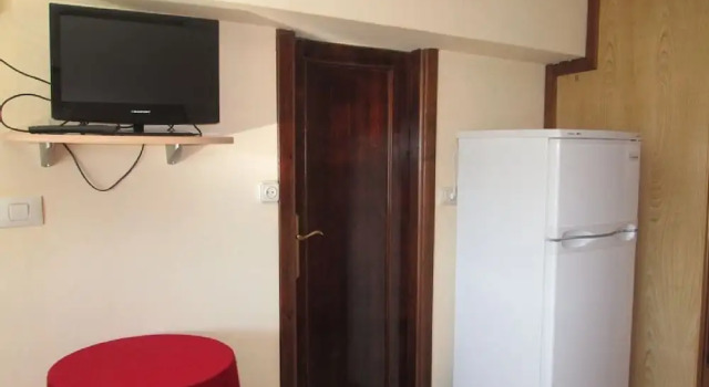 Pontevedra 101420 1 Bedroom Apartment By Mo Rentals, Book Apartment Bueu 