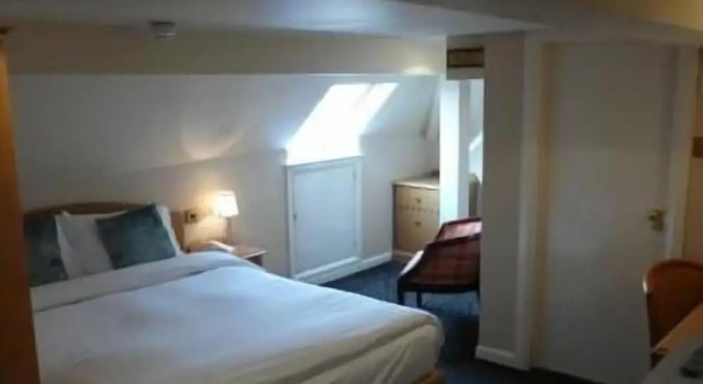 Номер Economy Manor Hotel
