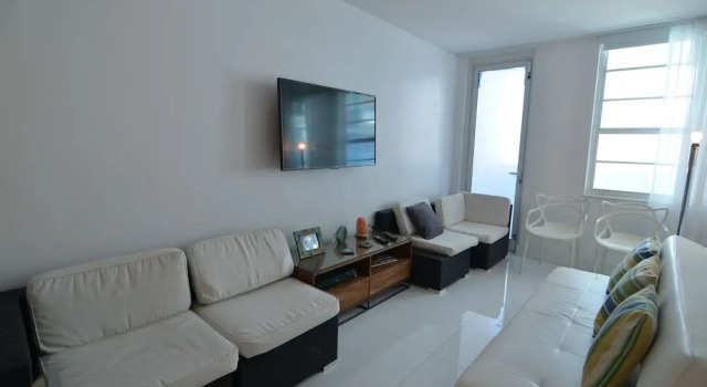 Riviera Luxury Living at the Decoplage