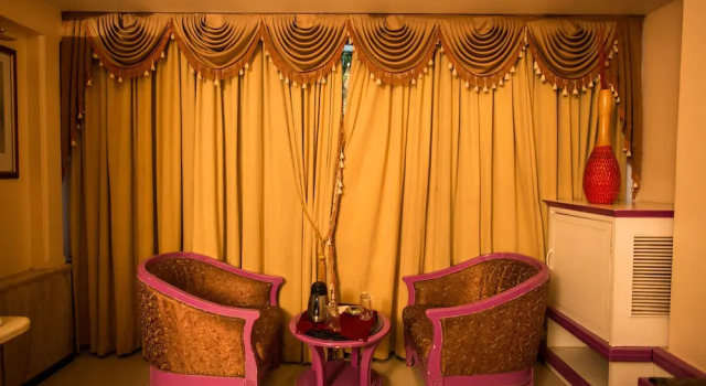 Трёхместный номер Deluxe Hotel Ashwin