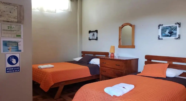 Hostal Cattleya, Foglalás Szálloda Puerto Baquerizo Moreno San Cristobal Island