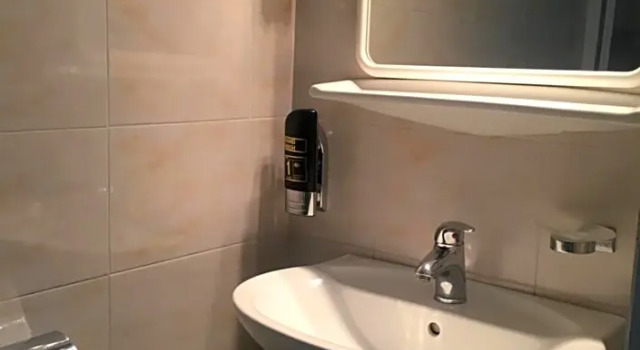Четырёхместный номер Standard Hotel Astoria